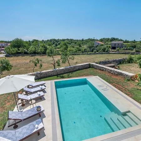Zvane, A Charming Pool In The Heart Of Istria Prkacini